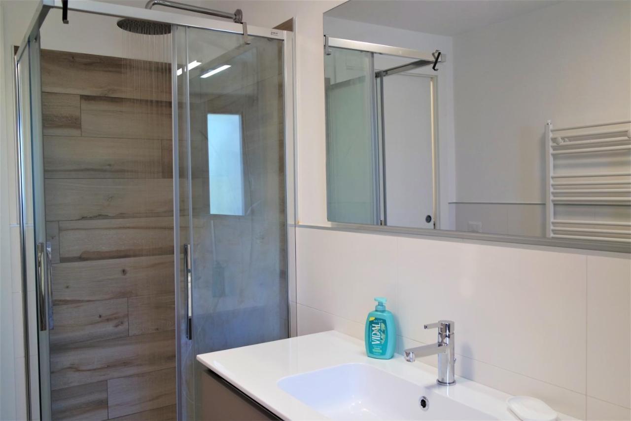 Casa Vacanze Loita Apartment Baveno Ngoại thất bức ảnh